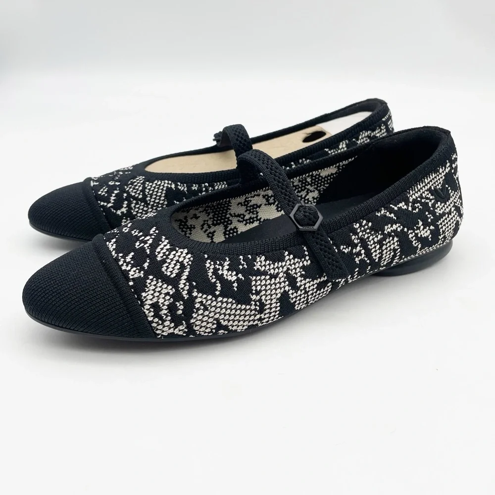 VIVAIA Mary Jane Tamia Almond Toe Black Lace - Picture 4 of 13